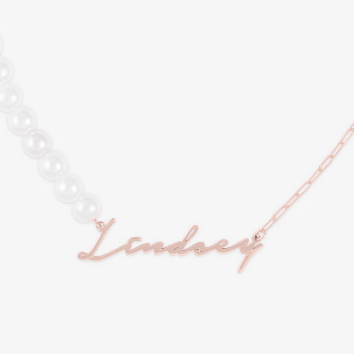 Rose gold signature name necklace with a pearl and link chain design, personalize with your name, high-quality 925 sterling silver, elegant jewelry.