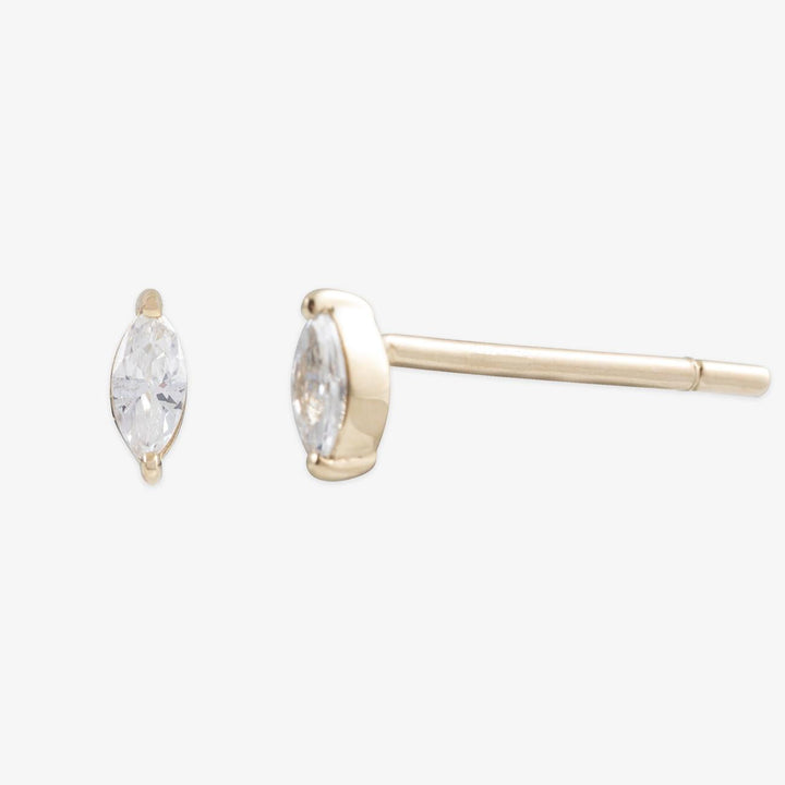 18K Solid Gold Oval Diamond Stud Earrings showcasing the front and side views with 0.07ct diamond.