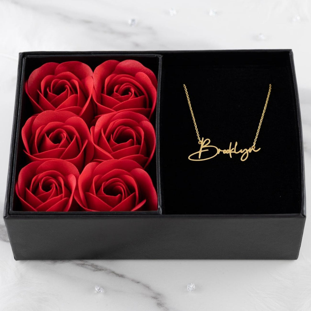 Brooklyn Style Name Necklace with Four Red Roses in a Black Gift Box