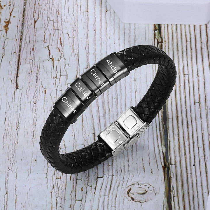 Customizable Men's Leather Bracelet with 4 Engravings - Herzschmuck
